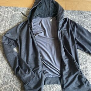 Vuori zip up